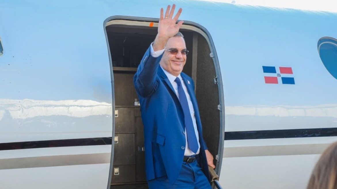 Presidente Abinader viajará este viernes a Uruguay para asistir a la toma de posesión de Yamandú Orsi
