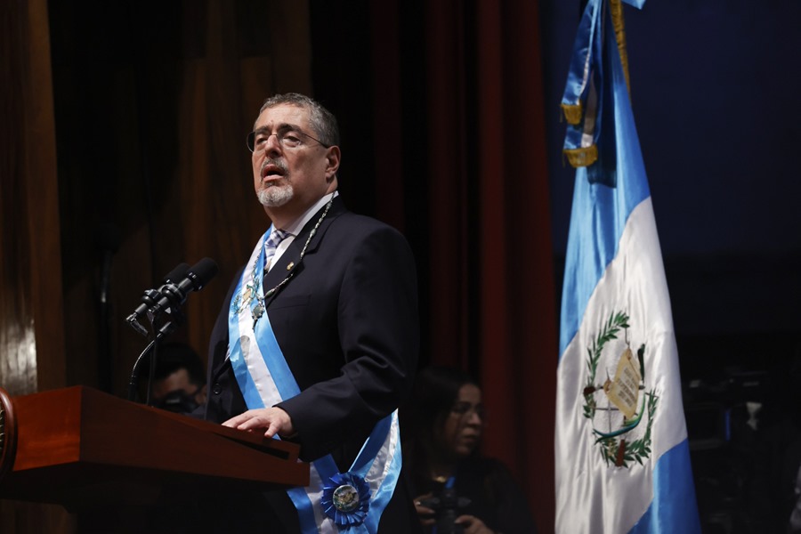 Bernardo Arévalo, investido presidente de Guatemala hasta el año 2028